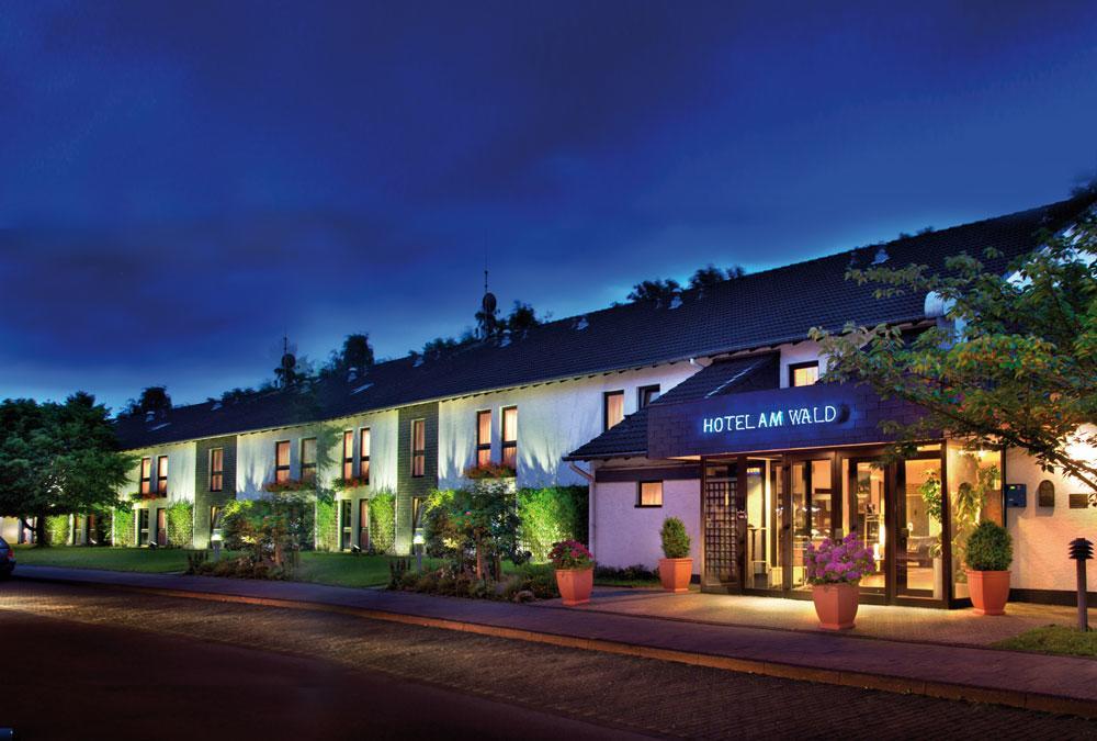 Hotel Am Wald Monheim am Rhein Zewnętrze zdjęcie